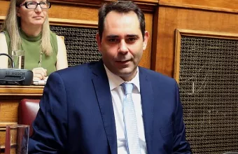 Θάνος Πετραλιάς