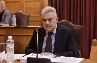 Μαντέλης