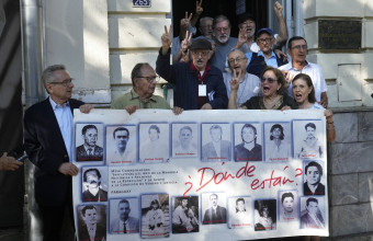 Paraguay - Torture Trial - Former political detainees shout slogans against the dictator Alfredo Stroessner dictatorship 