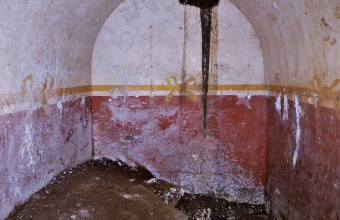 Mακεδονικός τάφος πλούσιου υπασπιστή και της γυναίκας του βρέθηκε στις Αιγές 