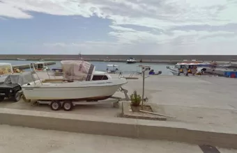 Τραγωδία στην Άρβη: Όλα έγιναν μέσα σε δέκα λεπτά, λέει η μητέρα του μικρού Νικόλα που πνίγηκε στη θάλασσα 
