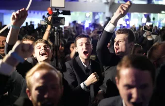 «Λαϊκό μέτωπο» κατά της Ακροδεξιάς από τα αριστερά κόμματα στη Γαλλία