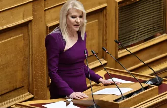 Θεοδώρα Τζάκρη