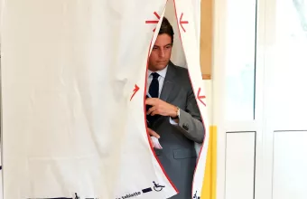 Αττάλ