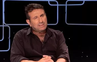 Ηλίας Βαλάσης: «Υπήρξα απόλυτα χειριστικός με τις γυναίκες»