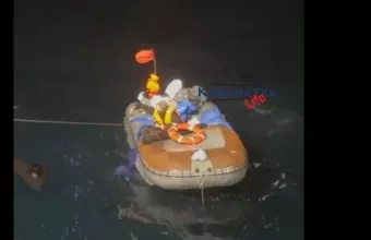 Ρώσος ναυαγός διασώθηκε μετά από 67 μέρες στη θάλασσα  – Επλεε μαζί με τις σορούς του αδερφού και του ανιψιού του