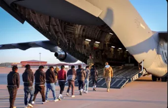 «Λύγισε» η Κολομβία: Αποδέχθηκε τους όρους του Τραμπ για την επιστροφή παράνομων μεταναστών, αναστέλλονται οι δασμοί για όσο τηρεί τη συμφωνία