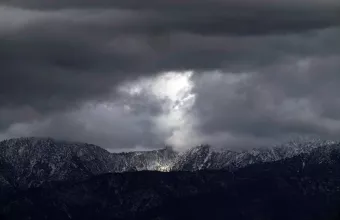 Η Καλιφόρνια ετοιμάζεται να υποστεί την πιο ισχυρή καταιγίδα του χειμώνα