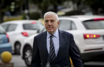Γιάννος Παπαντωνίου 
