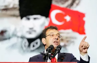 Τουρκία: Τι σηματοδοτεί η αφαίρεση πτυχίου και η σύλληψη του Ιμάμογλου 