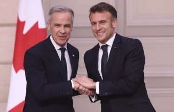 Μακρόν προς Τραμπ: «Κάντε εμπόριο, όχι εμπορικό πόλεμο» 