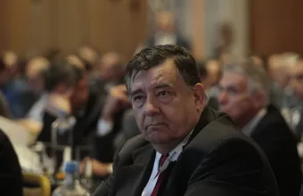 Καρατζαφέρης