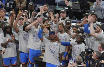 NBA: Βασιλιάδες της Δύσης οι Θάντερ, αποτελείωσαν τους Τίμπεργουλβς