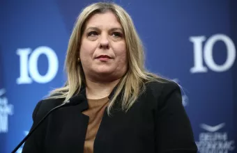 Νέα Δημοκρατία: Παραιτήθηκε η Συρεγγέλα από γραμματέας
