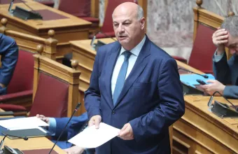 Κώστας Τσιάρας