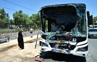 Βούλα: Τι δήλωσε αυτόπτης μάρτυρας στον ΣΚΑΪ για τη σύγκρουση των λεωφορείων  