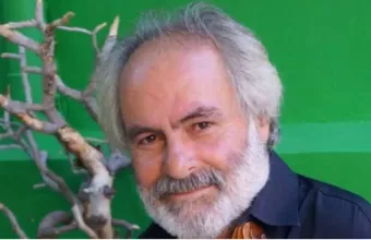 Σκουλάς