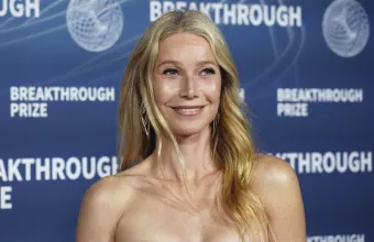 Gwyneth Paltrow μανικιούρ ρετρό