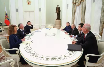 Πούτιν και οΟυίτκοφ