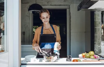 αόρατη εργασία γυναικών