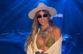 Αθηνά Οικονομάκου