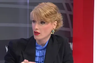 Θεώνη 
