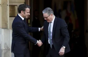 Στάρμερ Μακρόν