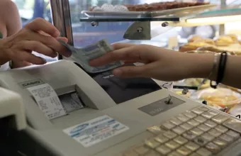ΑΑΔΕ: Αυτά είναι τα νέα όπλα που ρίχνονται στην «μάχη» κατά της φοροδιαφυγής 
