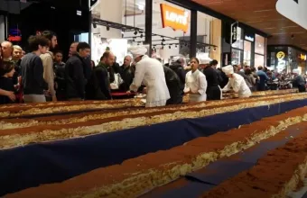 Το μεγαλύτερο τιραμισού στον κόσμο έχει μήκος 273,5 μέτρα (VIDEO)
