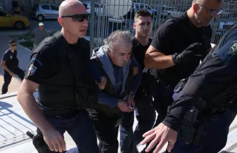 Διακοπή και ένταση στη δίκη για τη δολοφονία της εφοριακού Δώρας Ζέμπερη