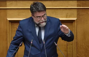 Βασίλης Οικονόμου