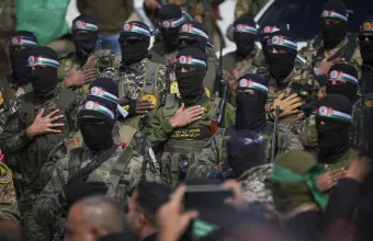 Χαμάς: Σταματούν οι διαπραγματεύσεις έως ότου το Ισραήλ προχωρήσει στις προγραμματισμένες απελευθερώσεις