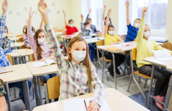 Επιστροφή στα σχολεία με τις αναπνευστικές λοιμώξεις να «θερίζουν»