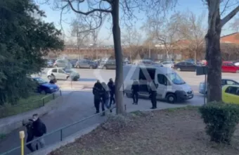 Στα δικαστήρια οι τρεις κατηγορούμενοι για τη δολοφονία του Άλκη-Δείτε βίντεο