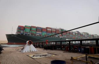 Πετρέλαιο: Σχεδόν διπλάσια τα ναύλα λόγω του αποκλεισμού της διώρυγας του Σουέζ