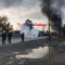 Θεσσαλονίκη: Φωτιές από Ρομά κοντά στο βενζινάδικο της Σίνδου όπου πυροβολήθηκε ο 16χρονος