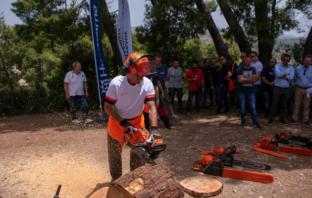 HUSQVARNA