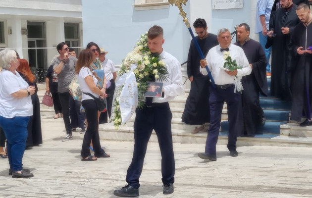 Κηδεία Δέσποινας Στυλιανοπούλου