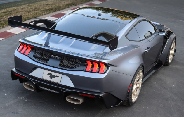 mustang_gtd_02.jpg
