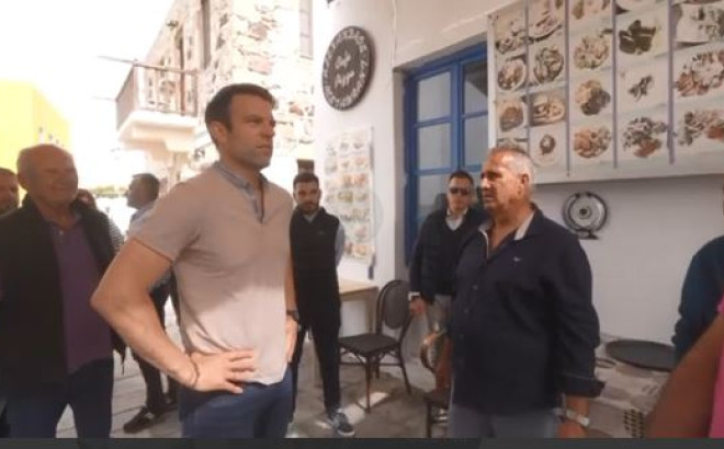 Το νοσοκομείο της Νισύρου επισκέφθηκε ο Κασσελάκης - Τι του είπαν οι κάτοικοι