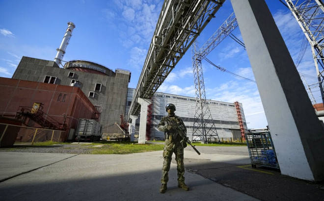 Ανήμερα της 38ης επετείου του Τσέρνομπιλ, ο Ζελένσκι προειδοποιεί για τον πυρηνικό σταθμό της Ζαπορίζια 