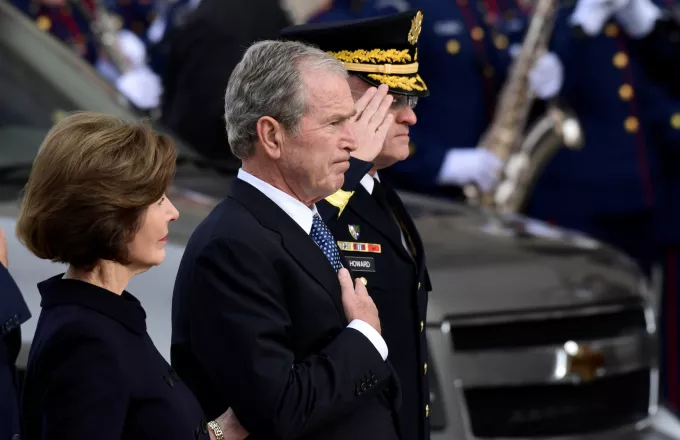 Ο Τζορτζ Μπους ο νεότερος με την σύζυγο του Μπάρμπαρα