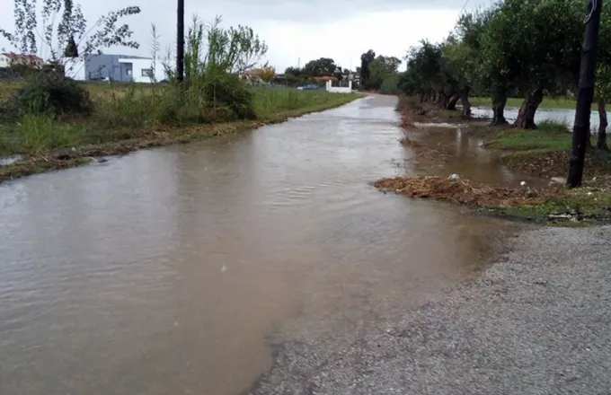 Σε κατάσταση έκτακτης ανάγκης 12 κοινότητες στην Ηλεία λόγω νεροποντής