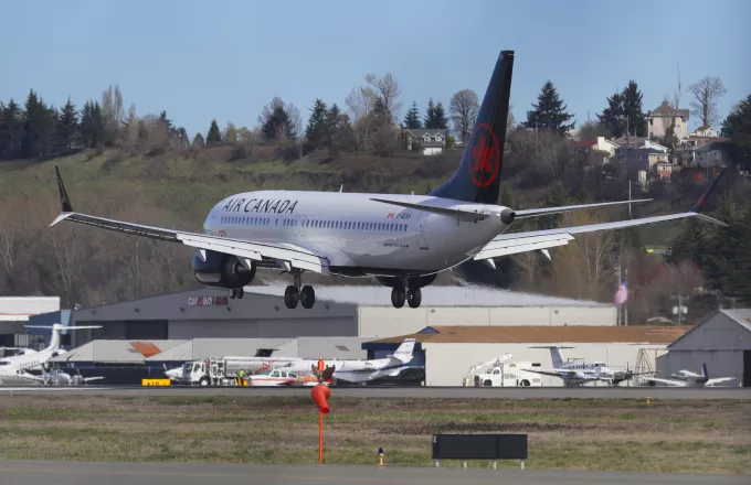 ΗΠΑ: Επιβάτιδα ξέμεινε σε αεροπλάνο και δεν μπορούσε να βγει έξω
