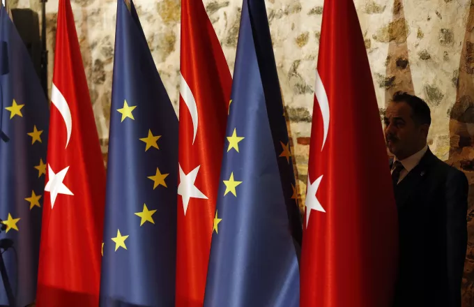Ελαφρό «χαστούκι» από την Ευρωπαϊκή Ένωση στην Τουρκία με σενάριο για κυρώσεις  