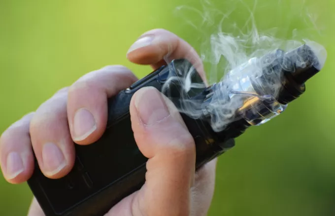 Στους 12 οι θάνατοι από ηλεκτρονικό τσιγάρο με κάνναβη