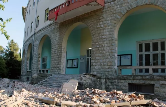 Ισχυρές σεισμικές δονήσεις στην Αλβανία- Εκατοντάδες ελαφρά τραυματίες