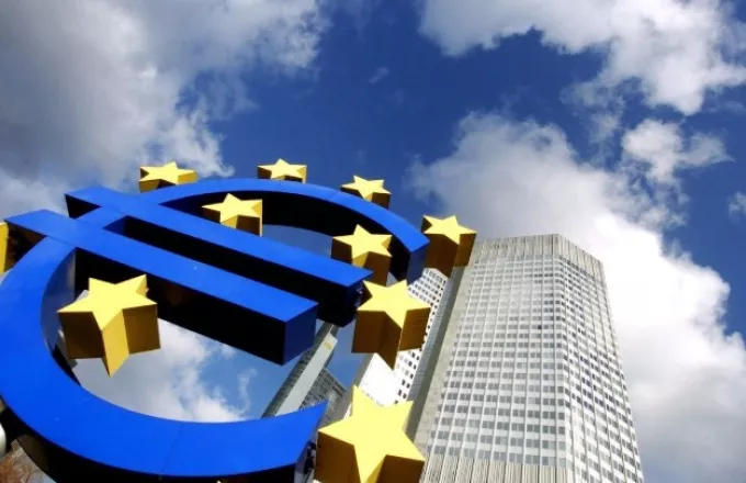 Οι τράπεζες της Ευρωζώνης χαλάρωσαν τα κριτήρια χορήγησης δανείων
