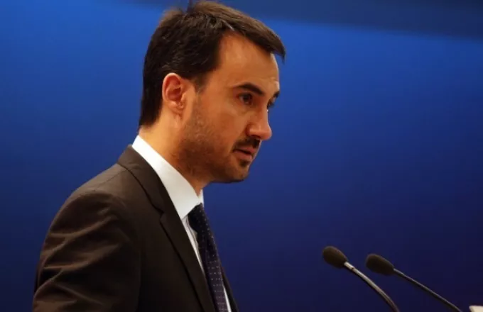 Χαρίτσης: Ο κ. Μητσοτάκης επιχειρεί να φιμώσει τους πολιτικούς του αντιπάλους