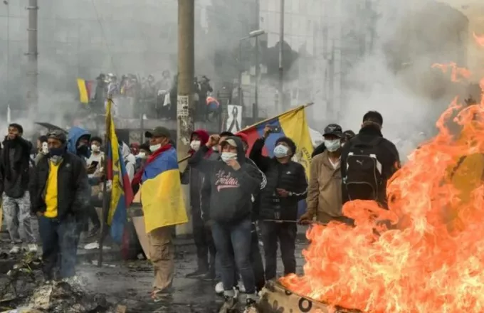 Ισημερινός: Διάταγμα ακυρώνει την κατάργηση επιδότησης της τιμής των καυσίμων